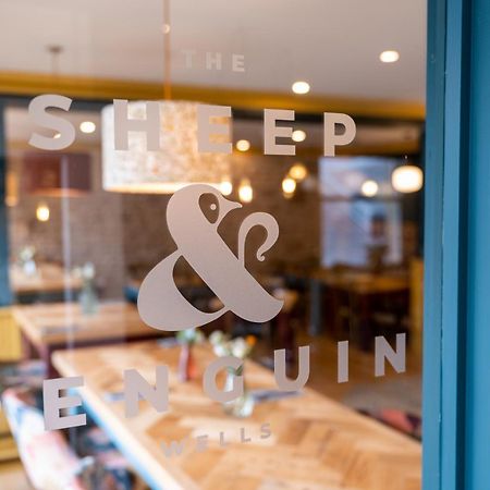 ホテル The Sheep And Penguin ウェルズ エクステリア 写真
